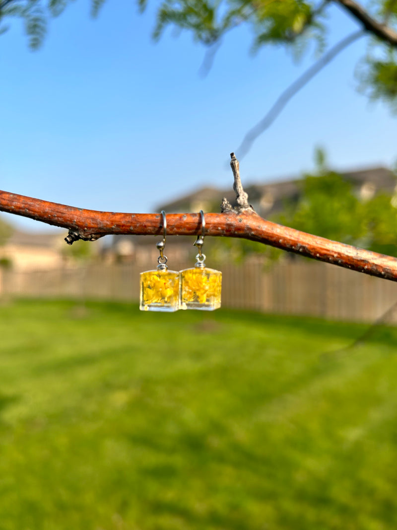 Petite Blossom Cube Earring